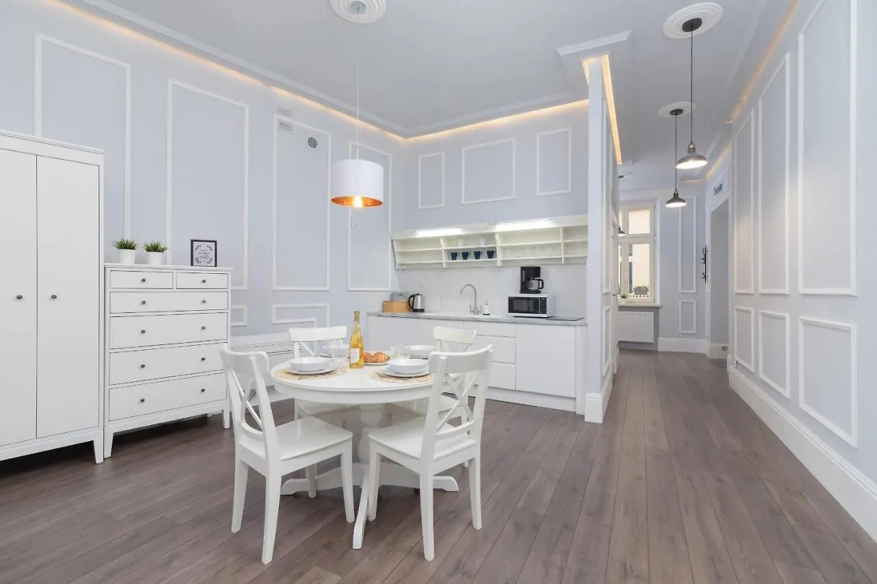 Perla Starego Miasta Kamienica Czapskich By Noclegi Renters Krakow Poland